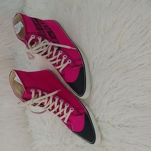 NEW Twentysixred Old Sugar School High Top Sneaker